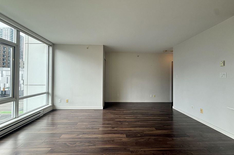 505 161 W Georgia Street Vancouver, BC - 9