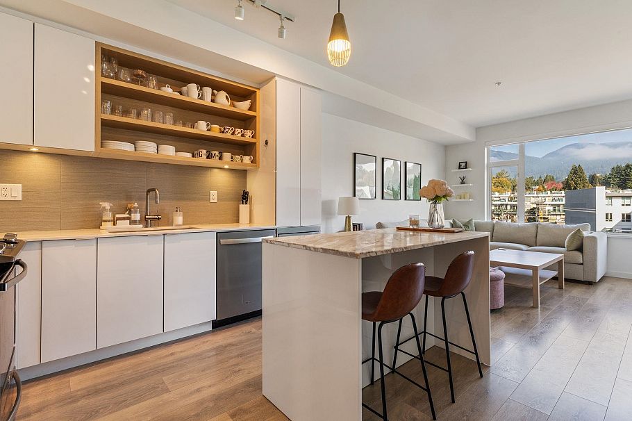 403 725 Marine Drive North Vancouver, BC - 7