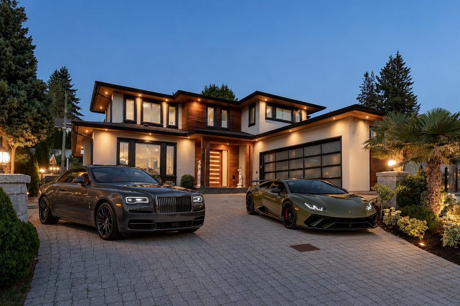 4168 Highland Boulevard North Vancouver, BC - 1