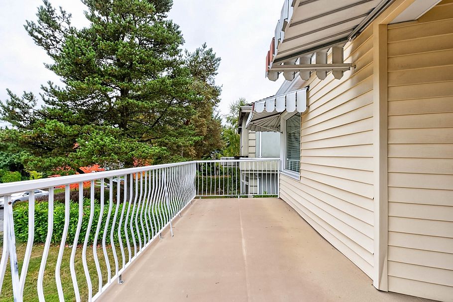 2345 W 18th Avenue Vancouver, BC - 4