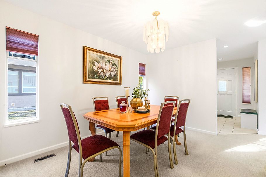 865 Ruckle Court North Vancouver, BC - 7