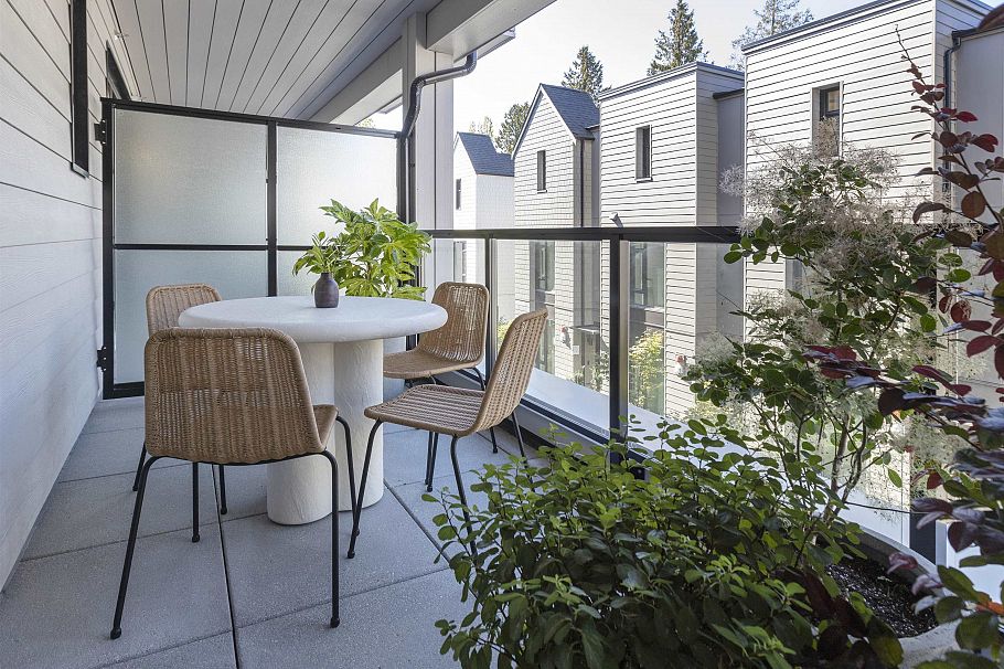 154 5377 Oak Street Vancouver, BC - 9