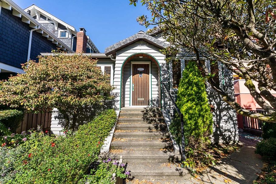 1881 Whyte Avenue Vancouver, BC - 1