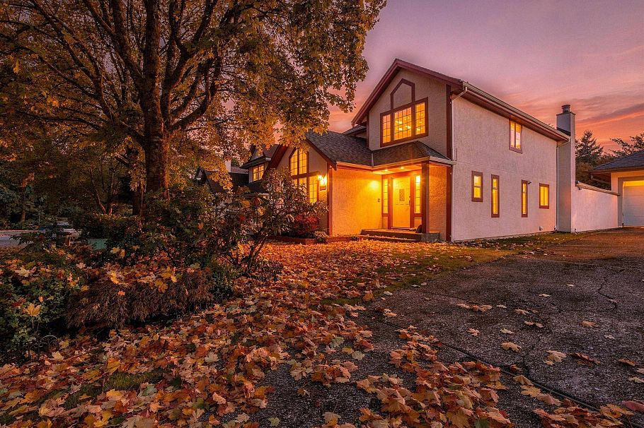 865 Ruckle Court North Vancouver, BC - 30