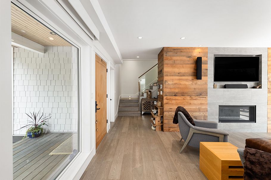 540 Brand Street North Vancouver, BC - 17