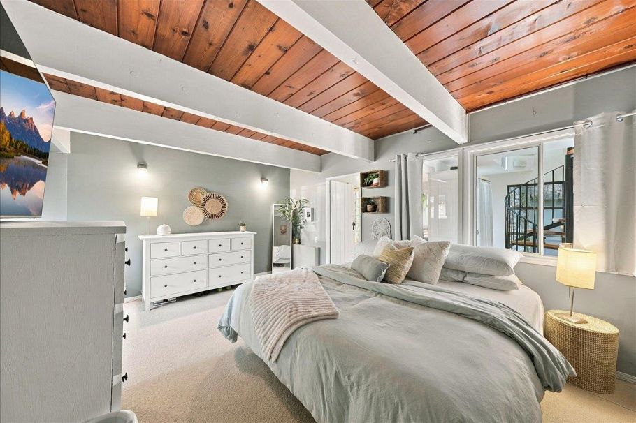 2363 Windridge Drive North Vancouver, BC - 5