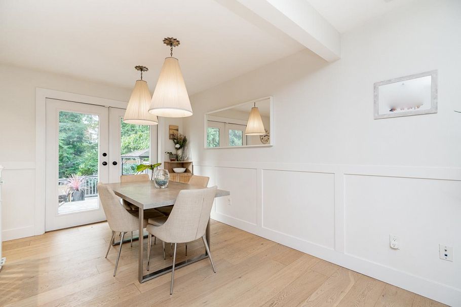 1361 E 15th Street North Vancouver, BC - 14