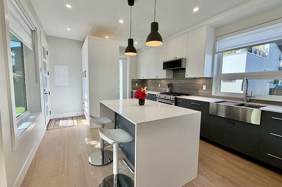 3768 Fleming Street Vancouver, BC - 7