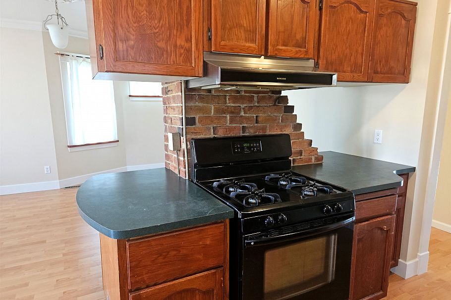 2155 Graveley Street Vancouver, BC - 13