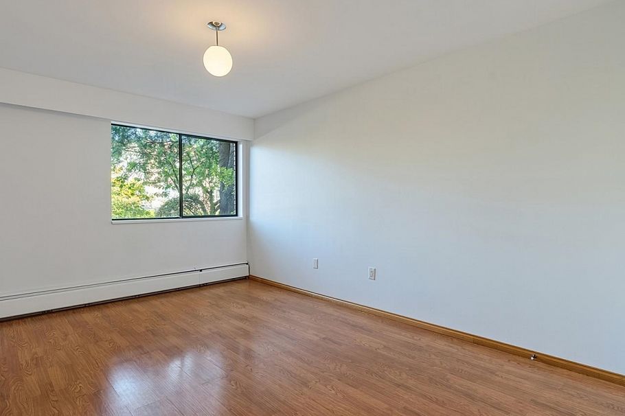 106 1844 W 7th Avenue Vancouver, BC - 26