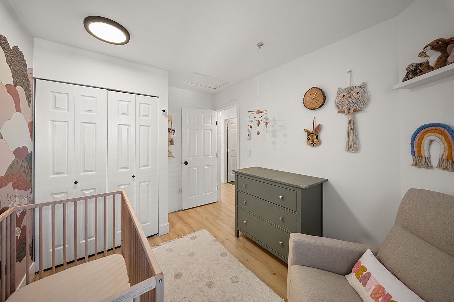 18 222 E 5th Street North Vancouver, BC - 28