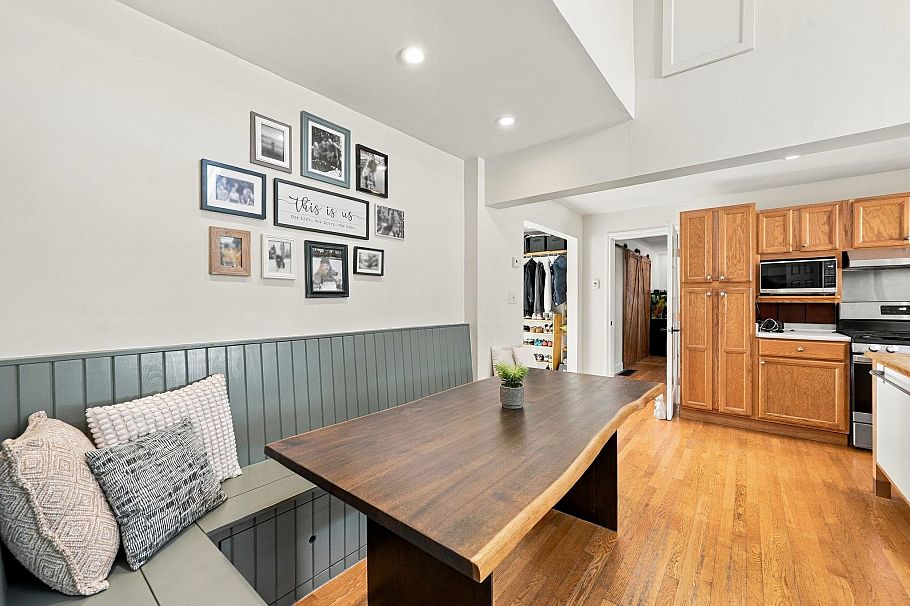 1720 Deep Cove Road North Vancouver, BC - 13