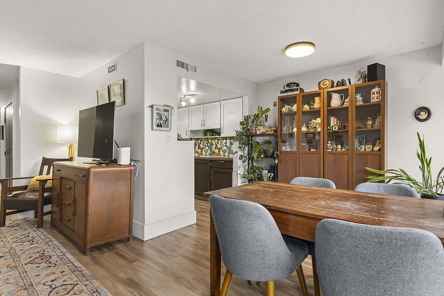 1185 Lillooet Road North Vancouver, BC - 16