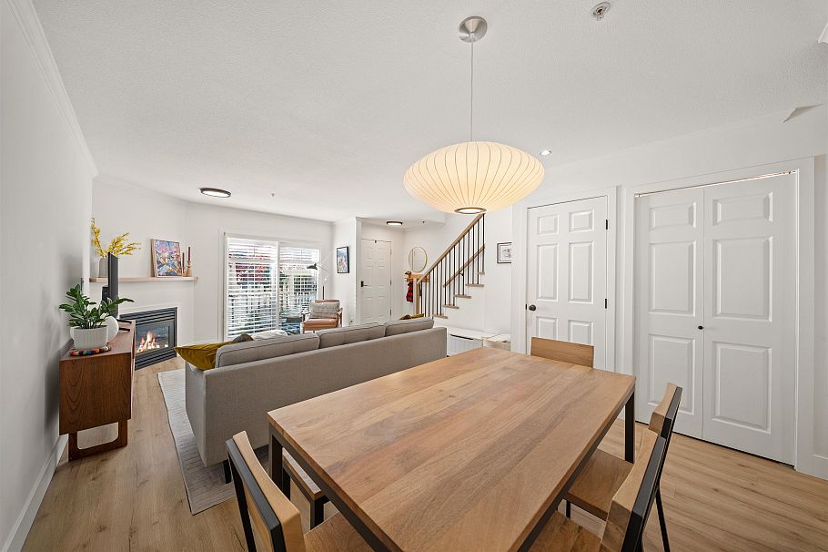 18 222 E 5th Street North Vancouver, BC - 10