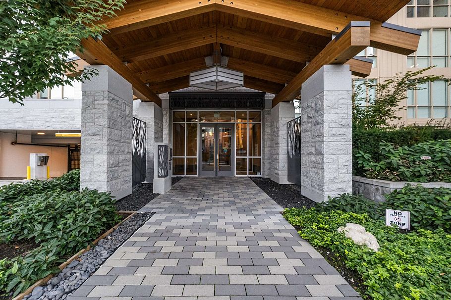 1101 2325 Emery Court North Vancouver, BC - 35