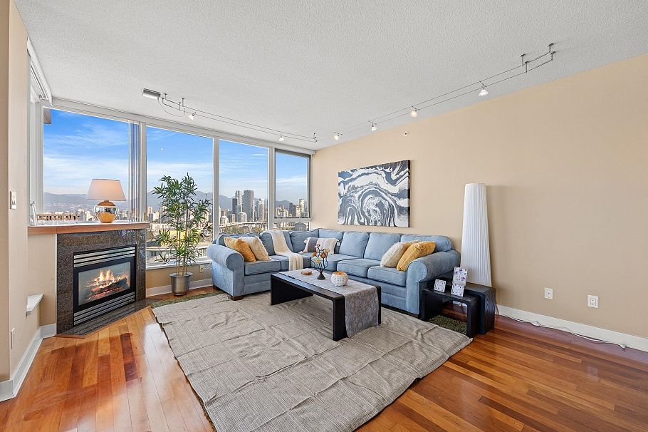 1204 1483 W 7th Avenue Vancouver, BC - 7