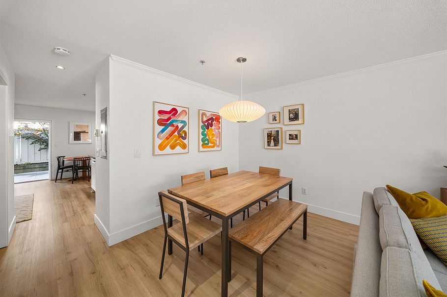 18 222 E 5th Street North Vancouver, BC - 9