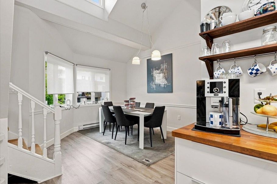 16 1620 Balsam Street Vancouver, BC - 23