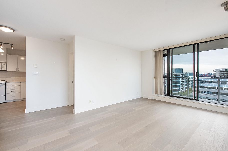 712 175 W 1st Street North Vancouver, BC - 17