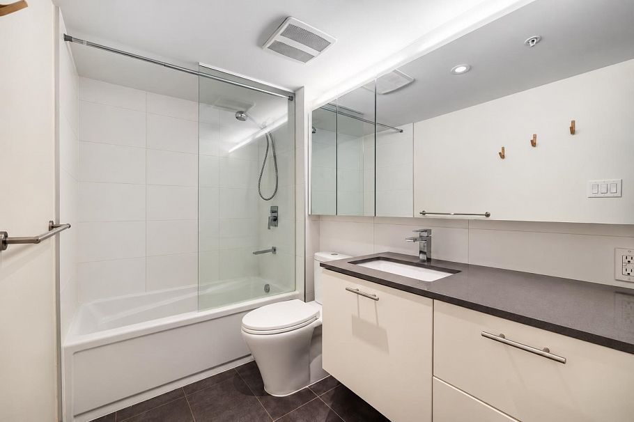 208 150 E Cordova Street Vancouver, BC - 13