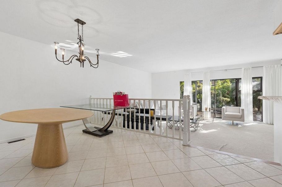 6566 Pinehurst Drive Vancouver, BC - 1