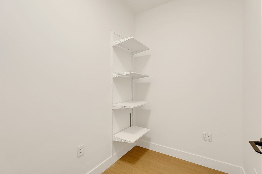 604 2235 Broadway Vancouver, BC - 16