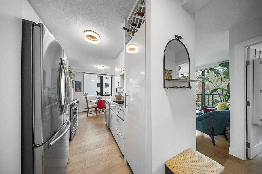 301 1330 Harwood Street Vancouver, BC - 15