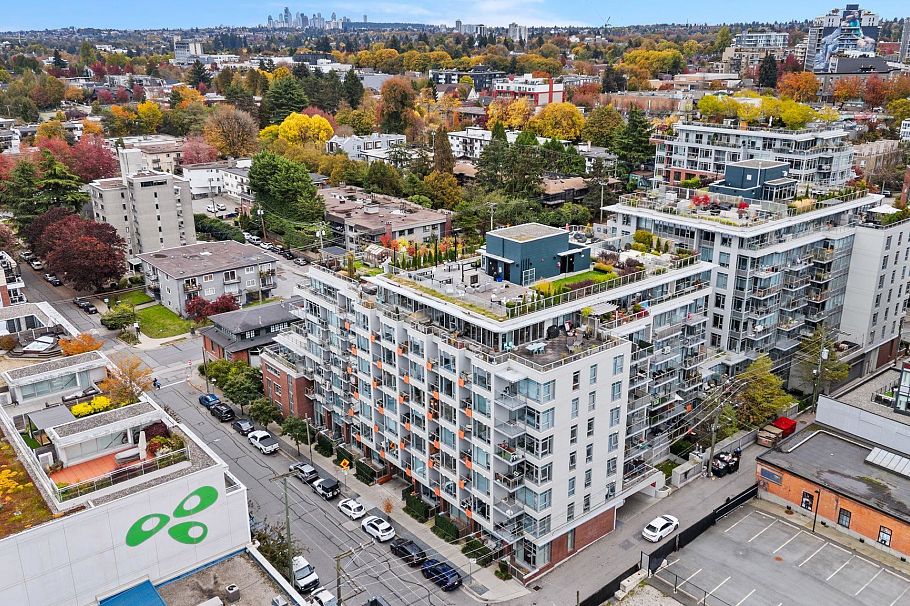 256 250 E 6th Avenue Vancouver, BC - 39