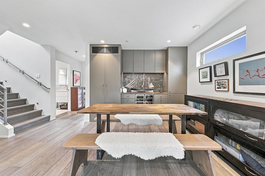 2505 Adanac Street Vancouver, BC - 21
