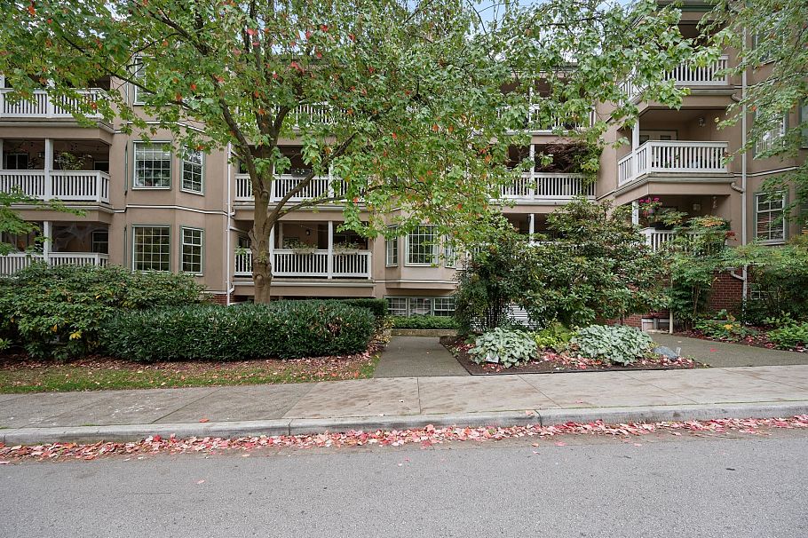 102 828 Gilford Street Vancouver, BC - 37