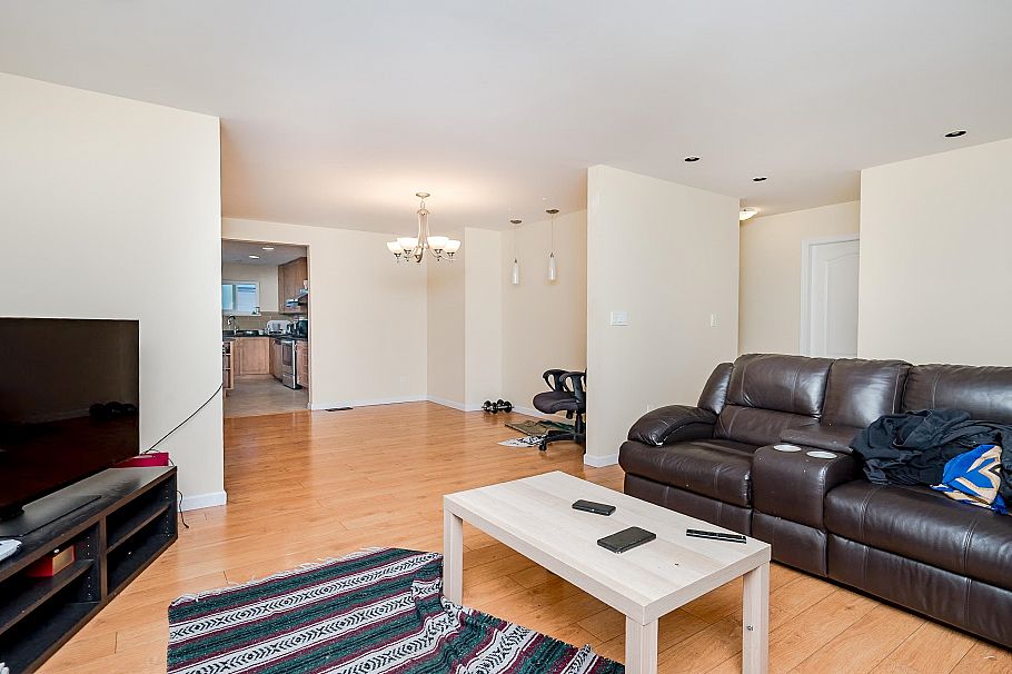1791 E 64th Avenue Vancouver, BC - 17