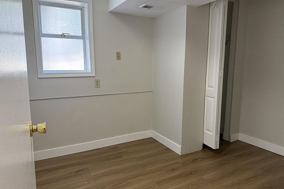 3466 E 2nd Avenue Vancouver, BC - 7