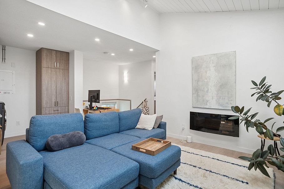 2890 W 8th Avenue Vancouver, BC - 5