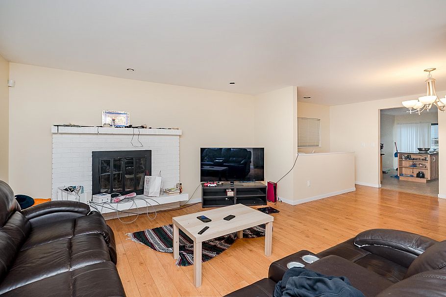 1791 E 64th Avenue Vancouver, BC - 11