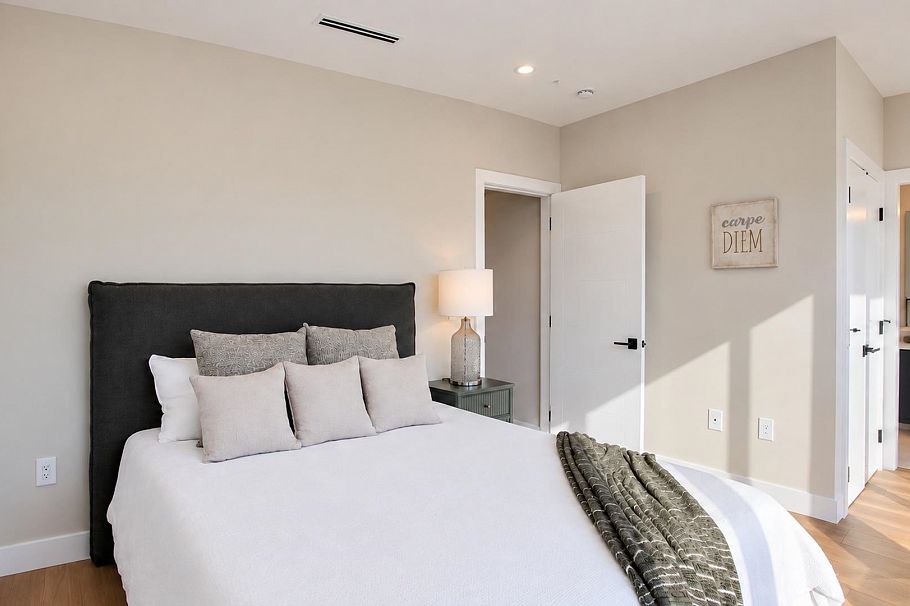 2 746 E 12th Avenue Vancouver, BC - 22