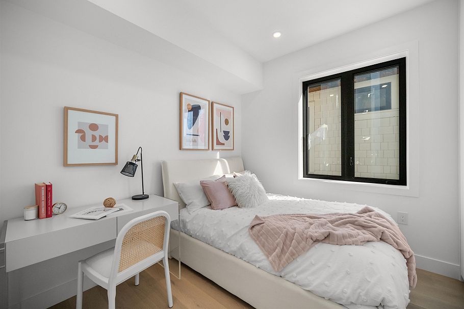 411 W 19th Avenue Vancouver, BC - 15