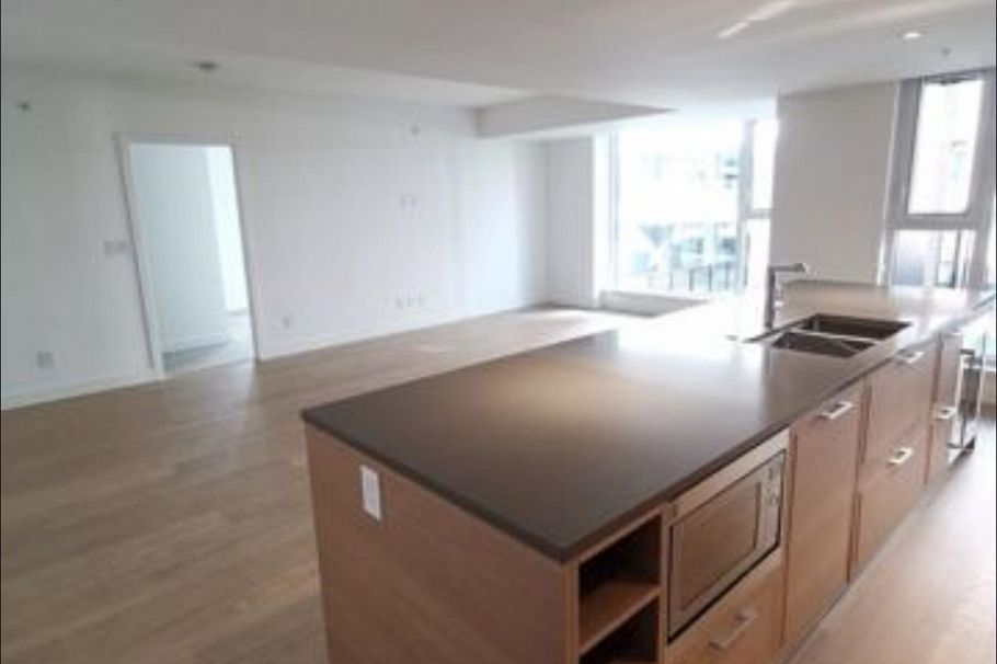 504 1571 W 57th Avenue Vancouver, BC - 7