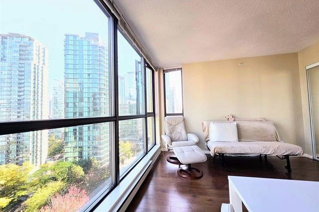1109 1367 Alberni Street Vancouver, BC - 10