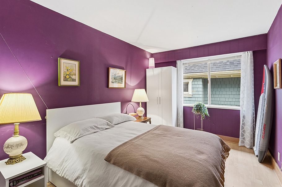 2582 W 6th Avenue Vancouver, BC - 21