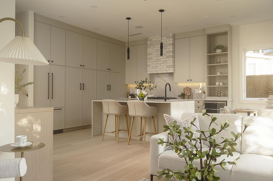 2 1376 E 11th Avenue Vancouver, BC - 6
