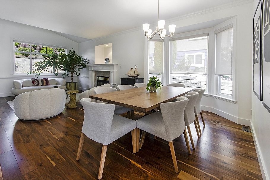 1075 Adderley Street North Vancouver, BC - 7