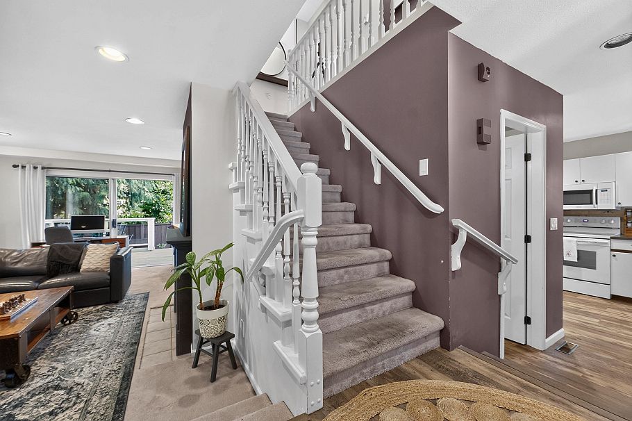 1150 Beaufort Road North Vancouver, BC - 8