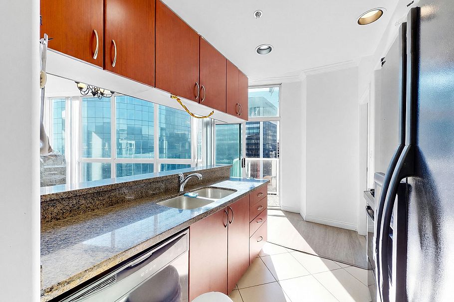 3803 1111 W Pender Street Vancouver, BC - 7