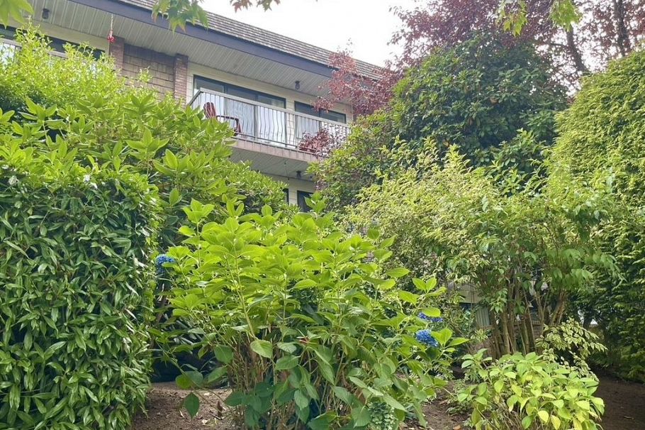 348 588 E 5th Avenue Vancouver, BC - 3