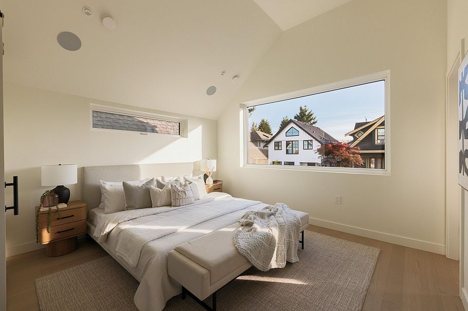 1 141 E 22nd Avenue Vancouver, BC - 19