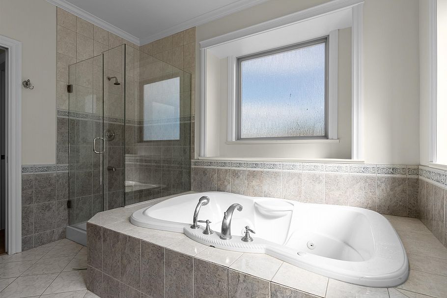 8038 Selkirk Street Vancouver, BC - 17