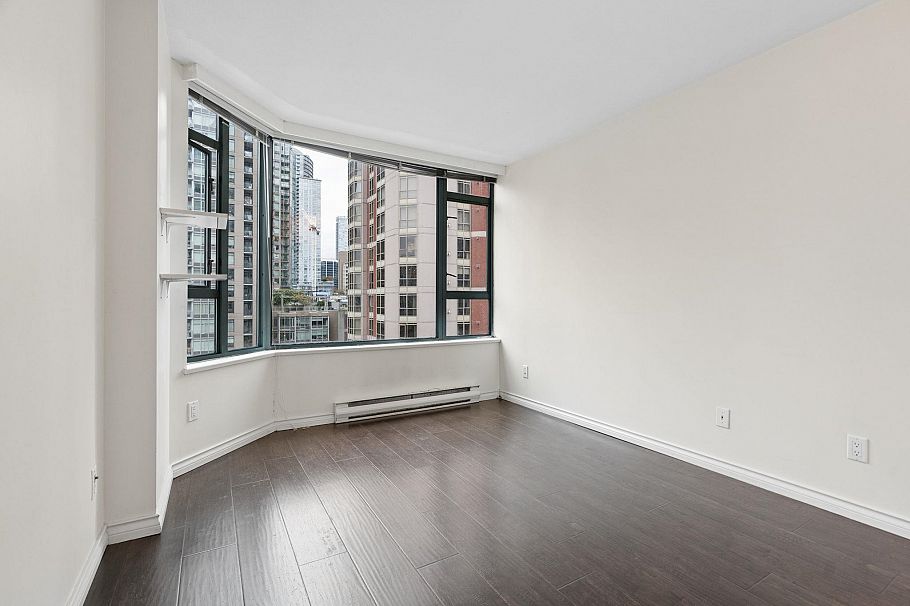 805 888 Hamilton Street Vancouver, BC - 16