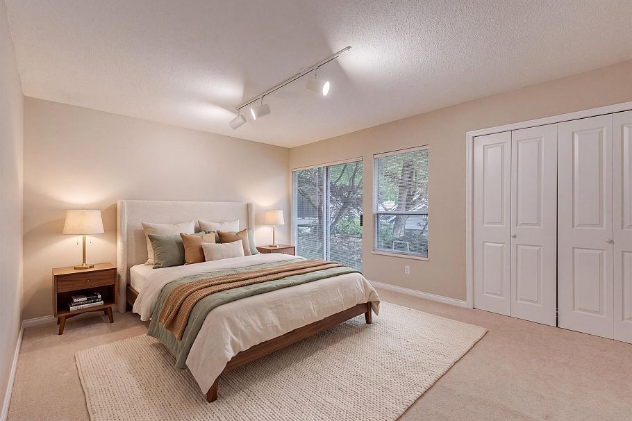 29 4055 Indian River Drive North Vancouver, BC - 18
