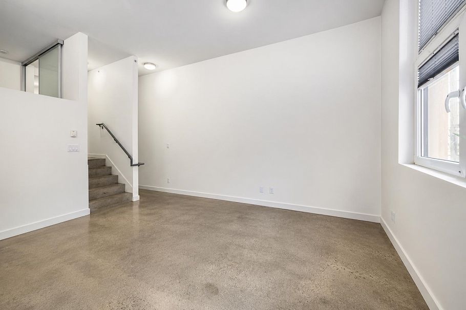 208 150 E Cordova Street Vancouver, BC - 7