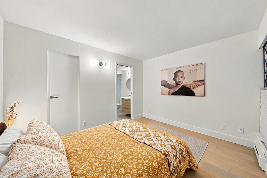 2240 York Avenue Vancouver, BC - 24